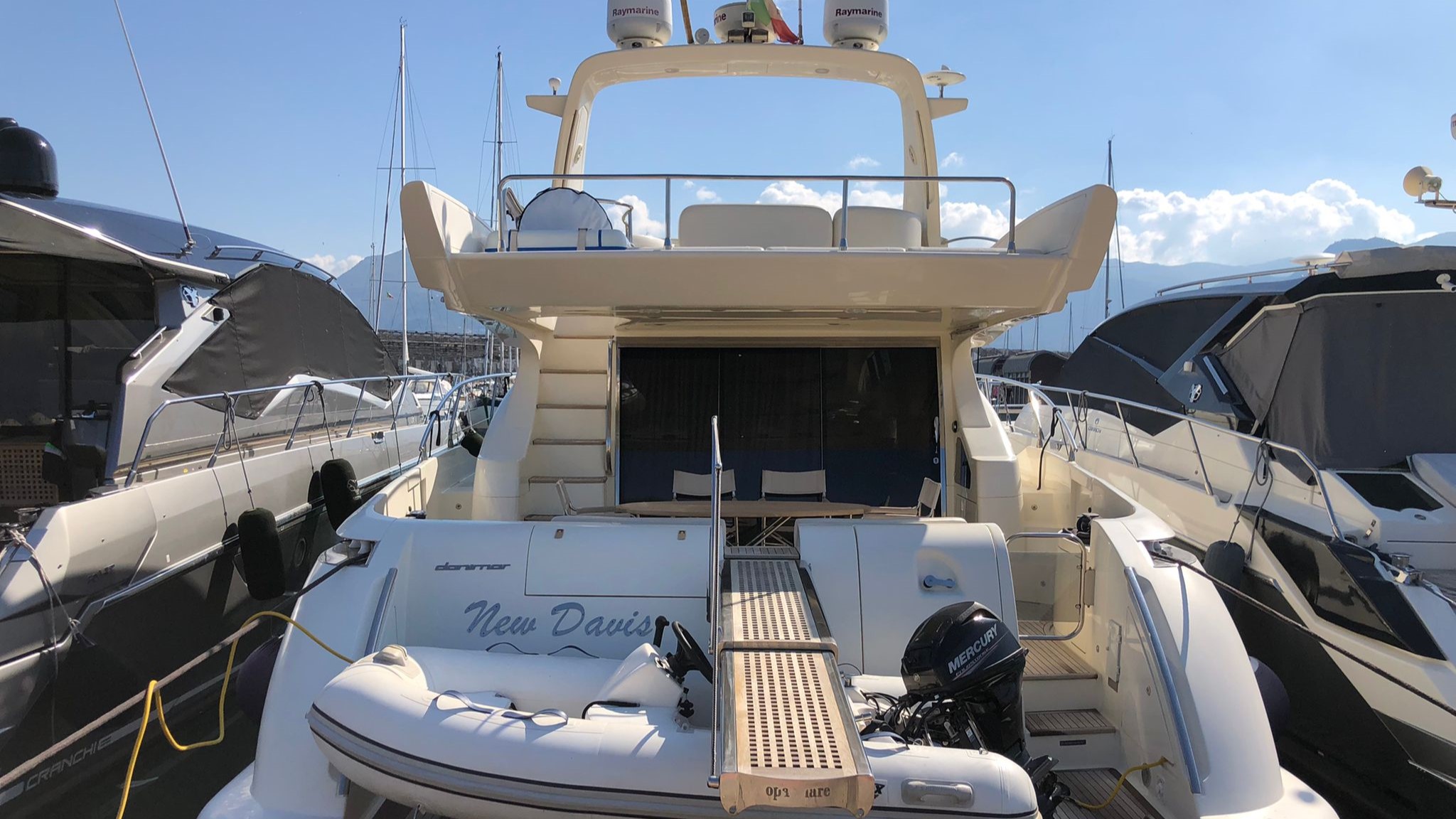 Azimut Yachts 62 FLY EVO